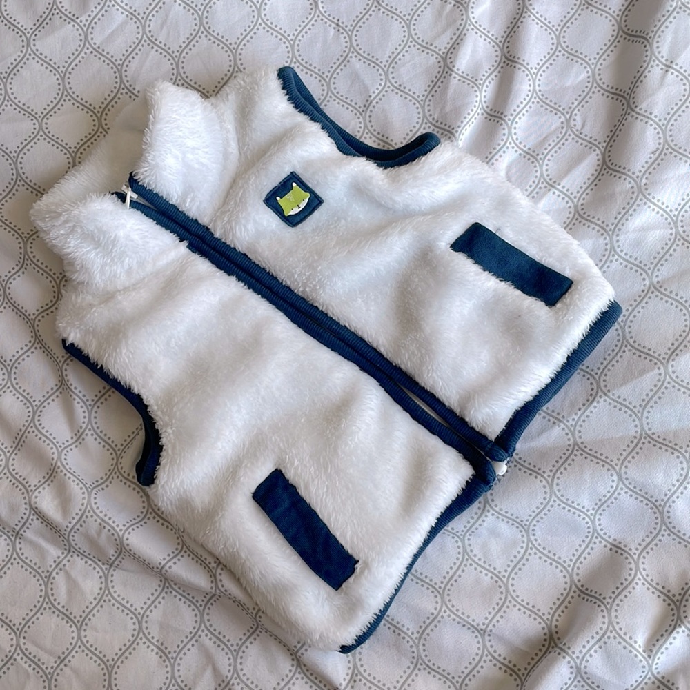 Cherokee 3m white and blue vest unisex